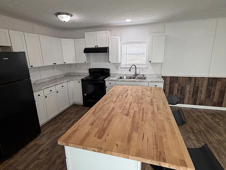 Sandhill Shores — Photo 16