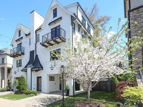 625 Mattie Rose Ln, Charlotte, NC 28204