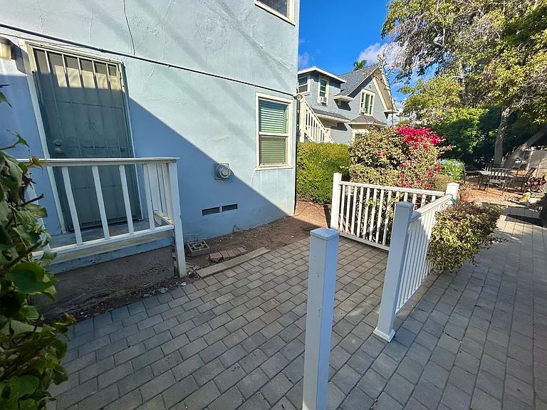 3818 1st Ave — Photo 15