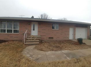 659 County Road L, Friend, NE 68359