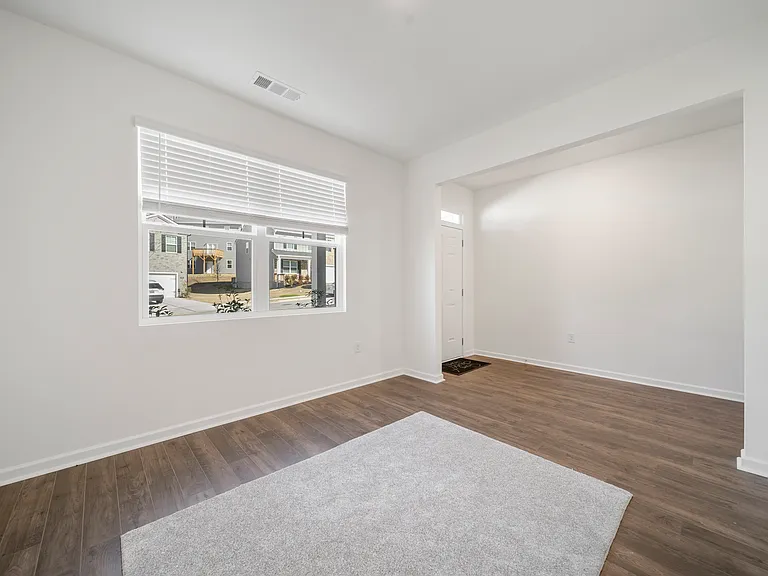 1593 Daisy May Ct #55 — Photo 3