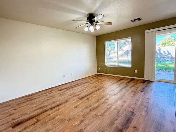 3rd image of 10306 E Delta Ave
