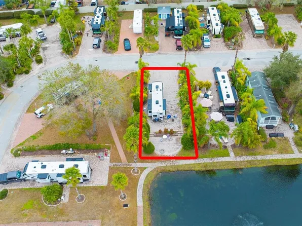 6902 Amanda Vista Cir #7, Land O Lakes, FL 34637