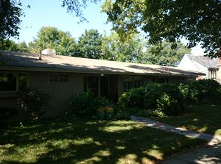 150 Walnut Hill Rd, Brookline, MA 02467