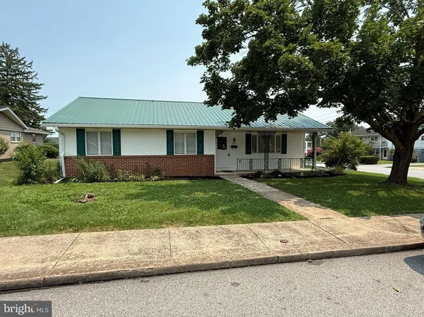 201 Gross Ave, Dover, PA 17315