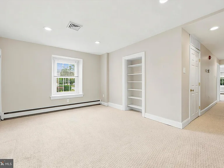 304 King Of Prussia Rd #2A — Photo 4