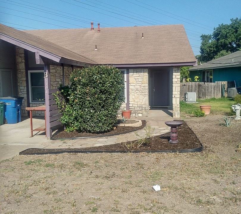 1st image of 5704 Emerald Forest Dr #B