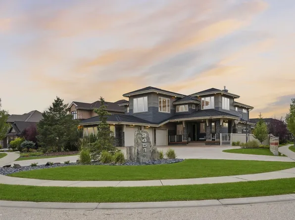 2451 Cameron Ravine Dr NW, Edmonton, AB T6M 0J2