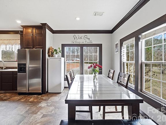 5th image of 158 Cooks Lake Rd