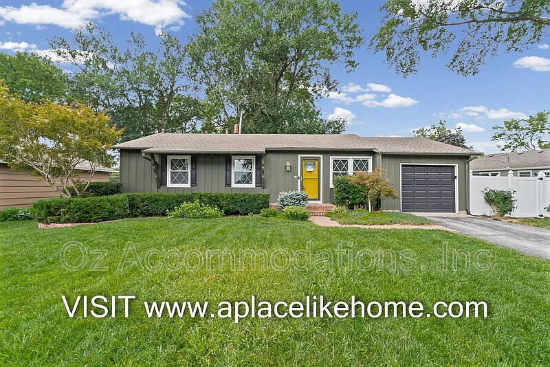 8870 Westbrooke Dr