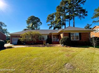 1602 Saint Andrews Place, Kinston, NC 28504