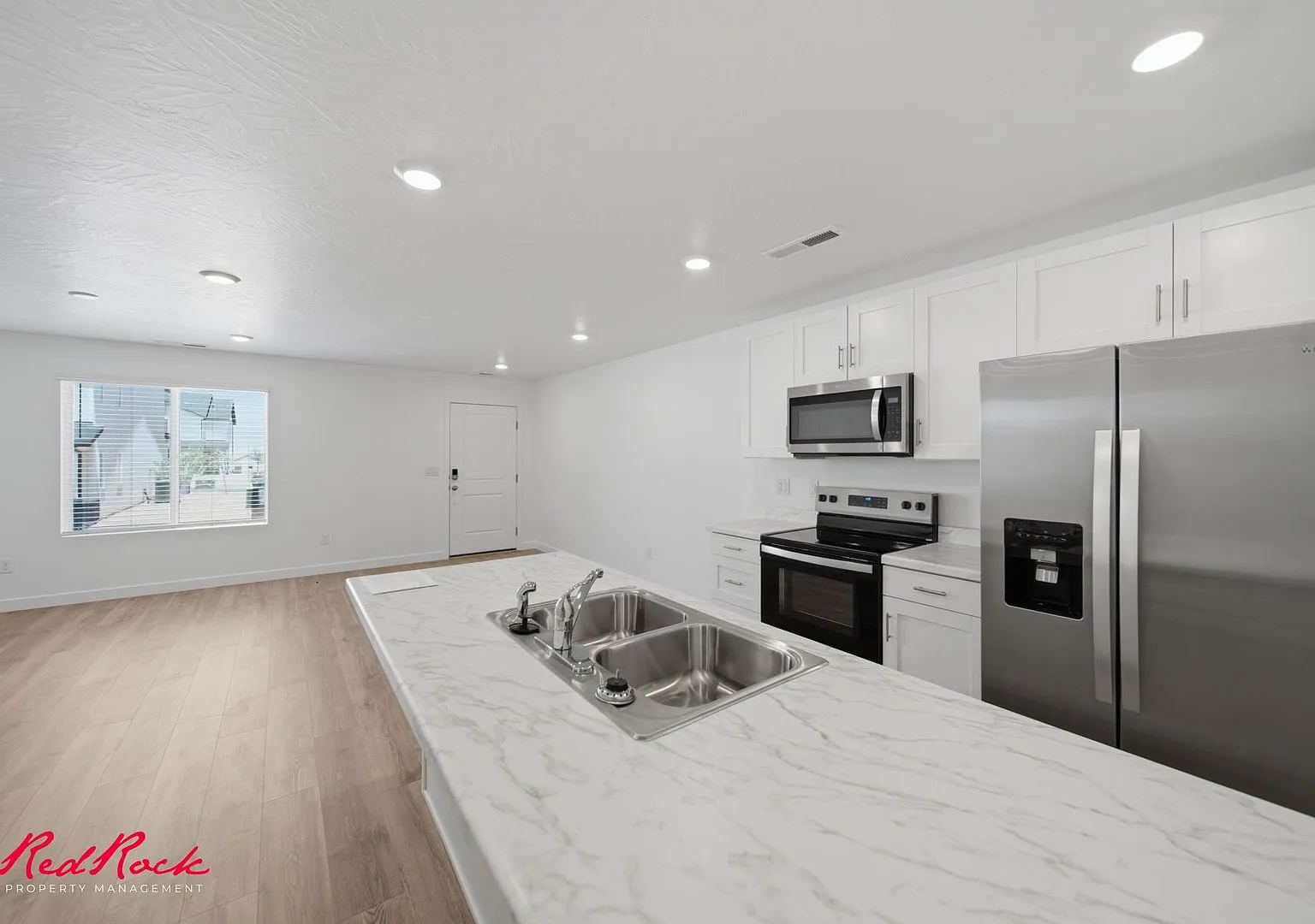 Brand New! 3 Bedroom Townhome In Long Valley! — Photo 4