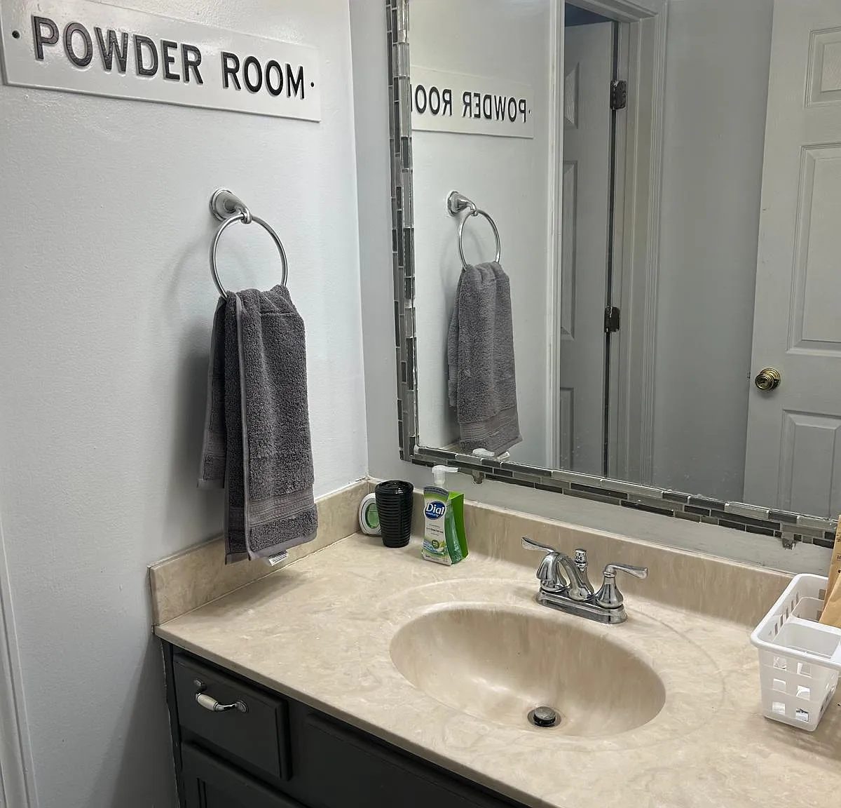 2 bed, 1.5 bath, 916 sqft, $1,600 — Photo 3
