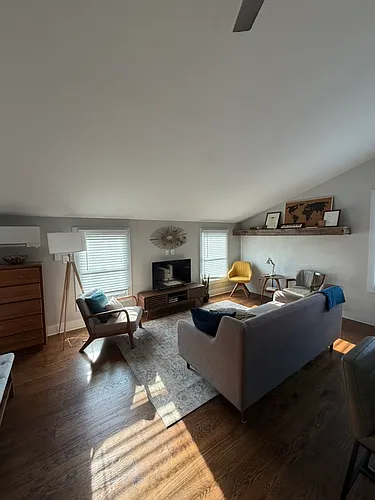 1407 Franklin Ave #B Photo 1