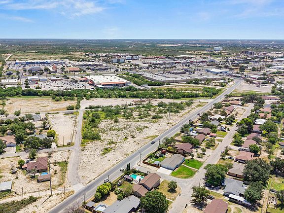 5th image of 200 Amistad Blvd