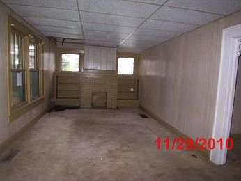 2nd image of 1216 16th St SW