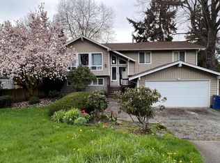 13703 90th Ave NE, Kirkland, WA 98034