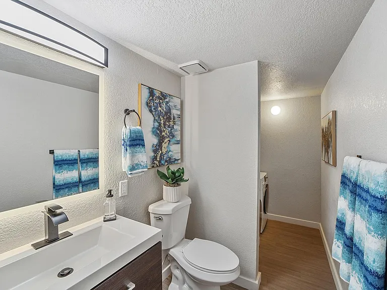 Sunrise in Chandler Apartments — Photo 28