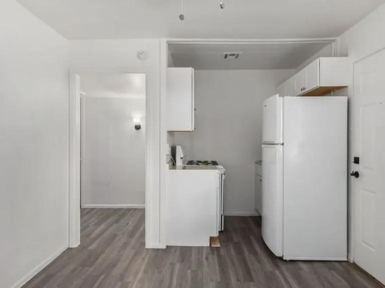 4121 N 33rd Dr — Photo 12