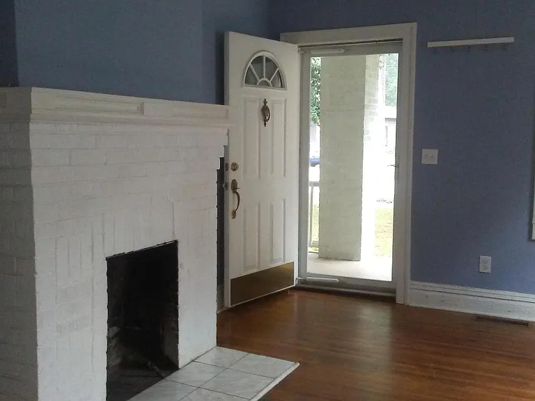 90 2nd Ave SE — Photo 2