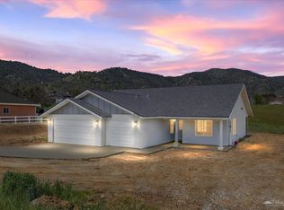 22201 Mariposa Rd, Tehachapi, CA 93561
