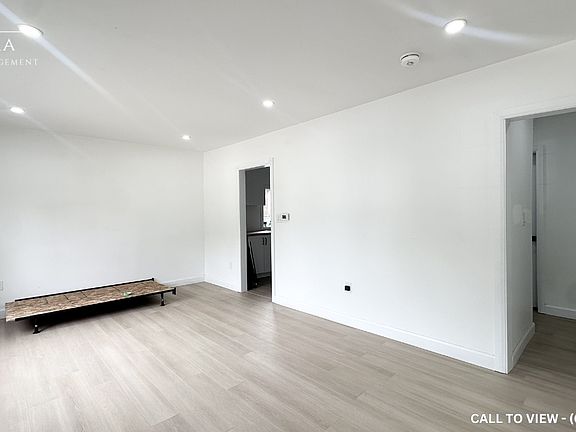 3rd image of 419 Ronald St #1