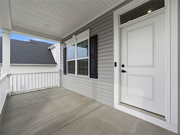 2nd image of 530 Blake Dr
