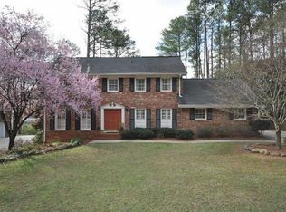 1353 W Nancy Creek Dr, Atlanta, GA 30319