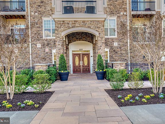 2nd image of 510 Quarry View Ct Unit 105