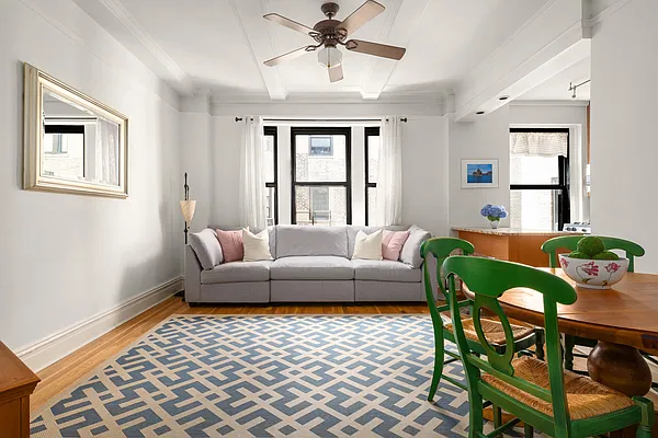 Sold by Compass | media 7