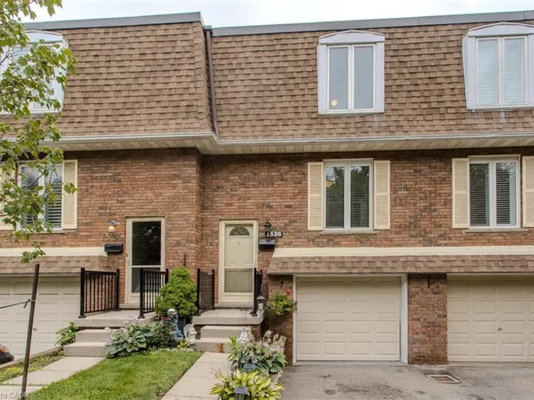 1526 Westminster Pl, Burlington, ON L7P 2B5