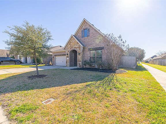 3rd image of 2515 Kinnersley Ln