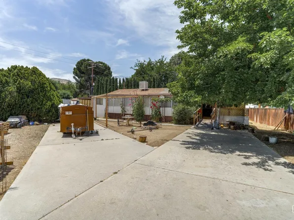 2407 Mason Ct, Lake Isabella, CA 93240