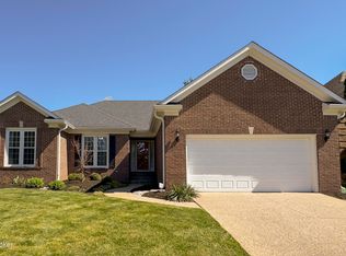 10117 Ivybridge Cir, Louisville, KY 40241
