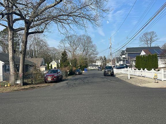 5th image of 200 Anthony Ave