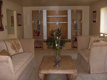 2nd image of 3443 Poinciana Ave