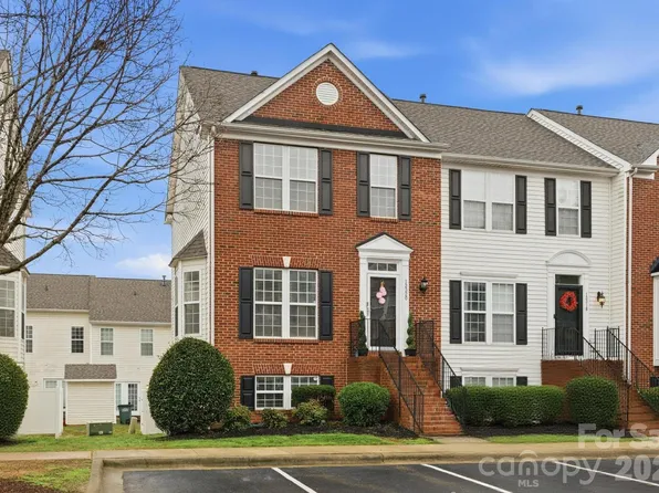 12320 Verdant Ct, Charlotte, NC 28273