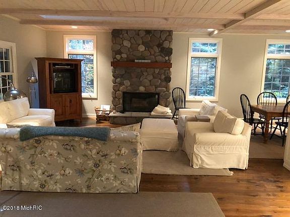 3rd image of 12782 Highland Shores Dr