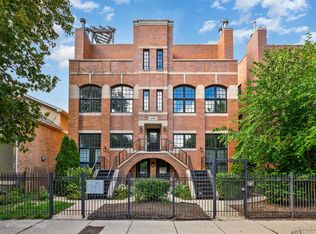 1718 W Superior St APT 2E, Chicago, IL 60622