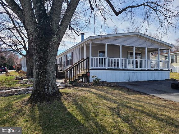 2nd image of 4550 Bull Rd