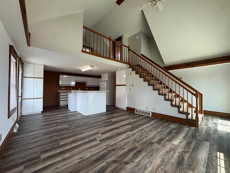208 W Main St #208 — Photo 5