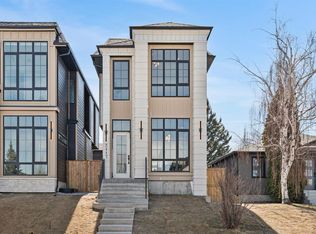 2117 N 22nd Ave SW, Calgary, AB T2T0R6