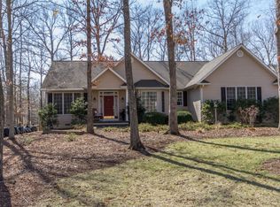 36 Dogleg Rd, Palmyra, VA 22963