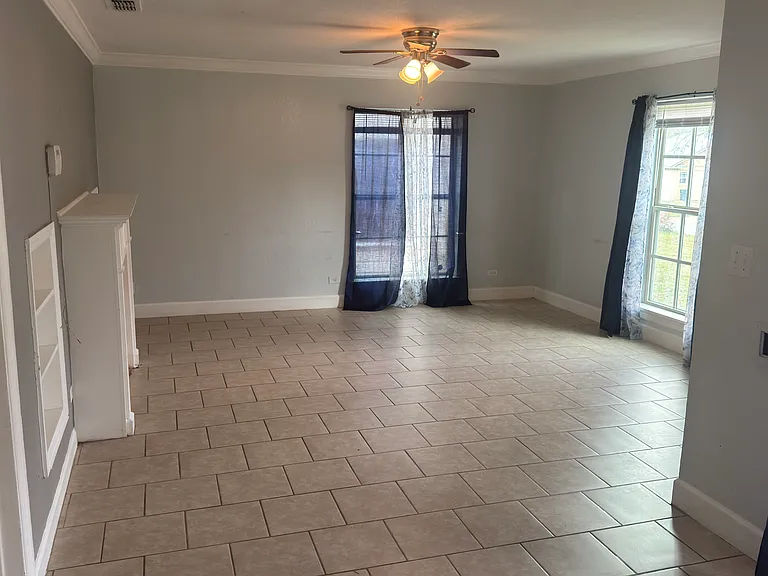 1608 Mockingbird Ln — Photo 18