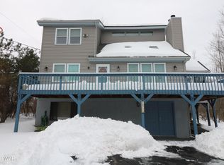 124 Windemere Ln, Lake Ariel, PA 18436