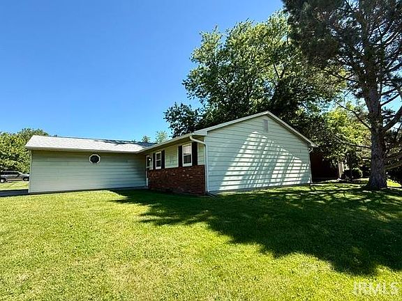 2nd image of 3723 Live Oak Blvd
