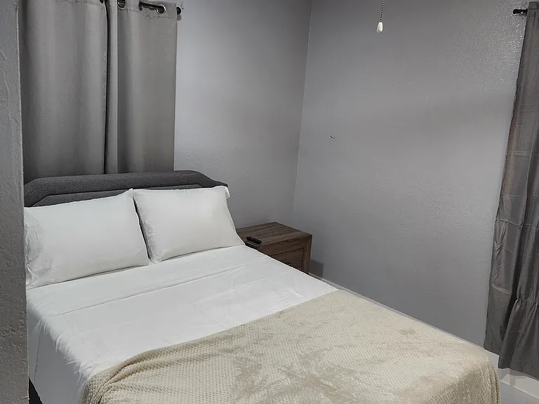 7915 Croton Ave #1 — Photo 20