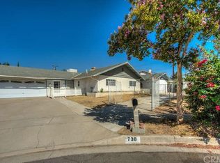 738 E Holly St, Rialto, CA 92376
