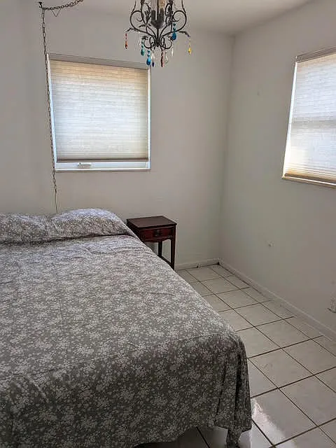 4180 NW 11th Ave #1C
