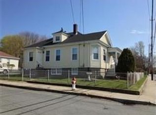760 King St, Fall River, MA 02724